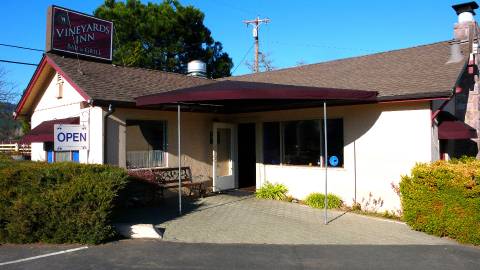 Vineyards Inn